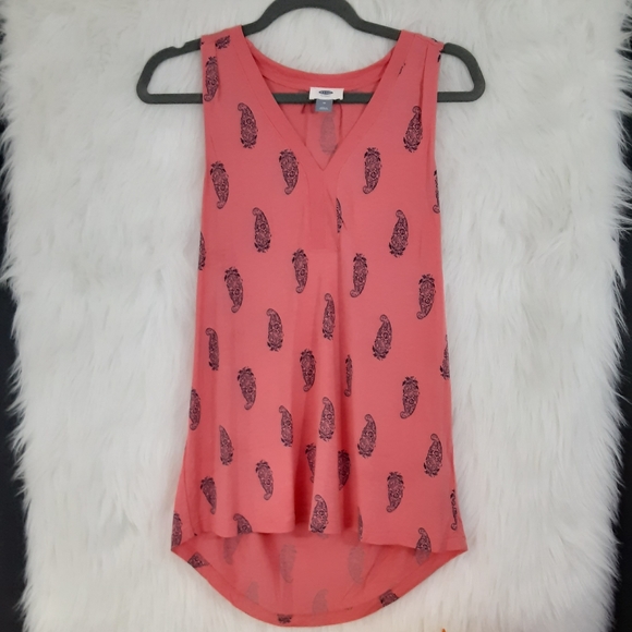 Old Navy Tops - Old Navy Pink Paisley Tank Top Size M